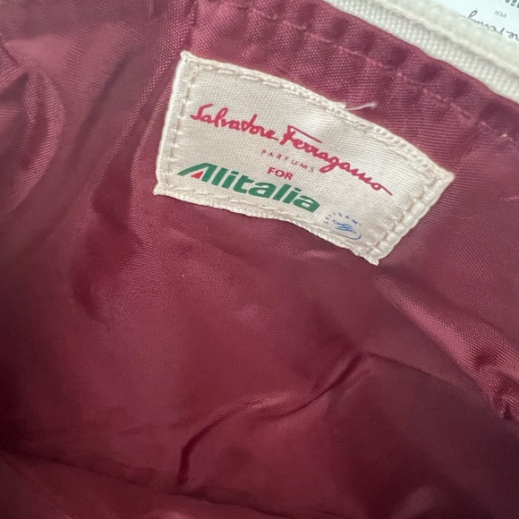 Salvatore Ferragamo Perfume Clutch Bag Magnifica - Picture 10 of 10